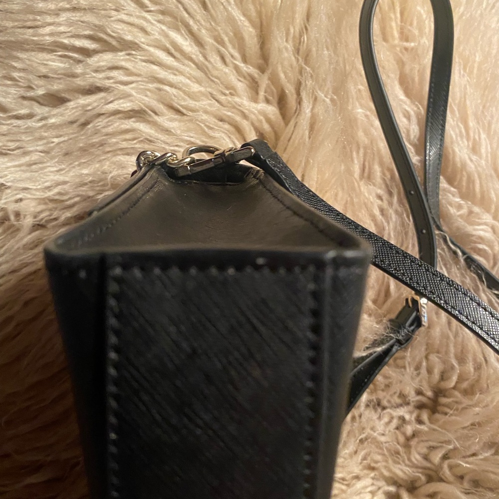 Kate Spade New York  Black Leather Crossbody with Chain Detail - Picture 5 of 8
